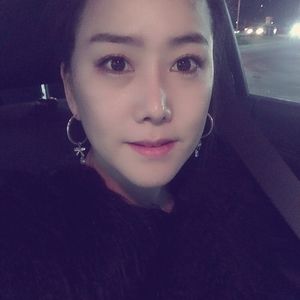 Meet your Posher, Hyunhee